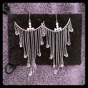Chandelier earrings